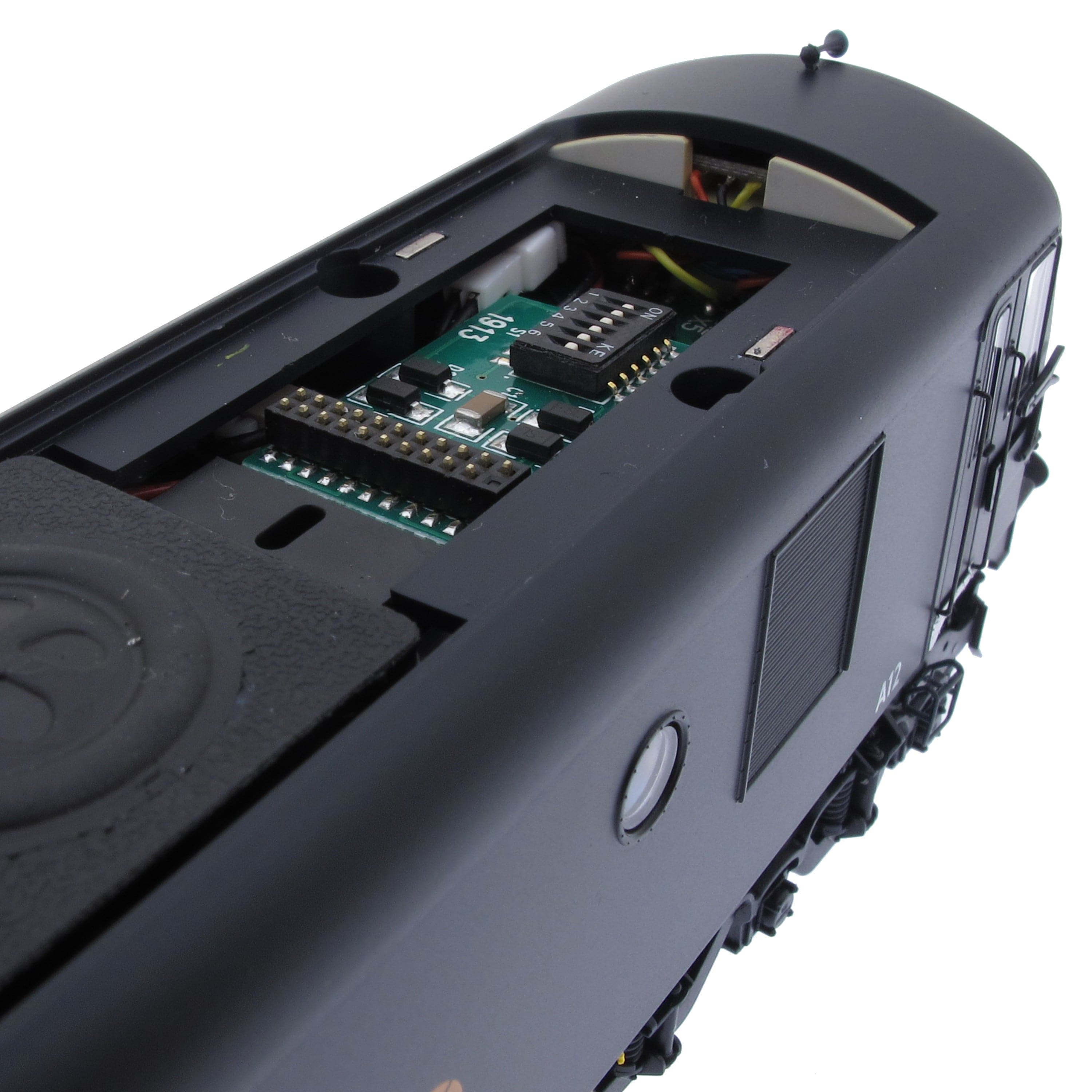 A12 – Lokomotive der Klasse A – Schwarz mit Gelb