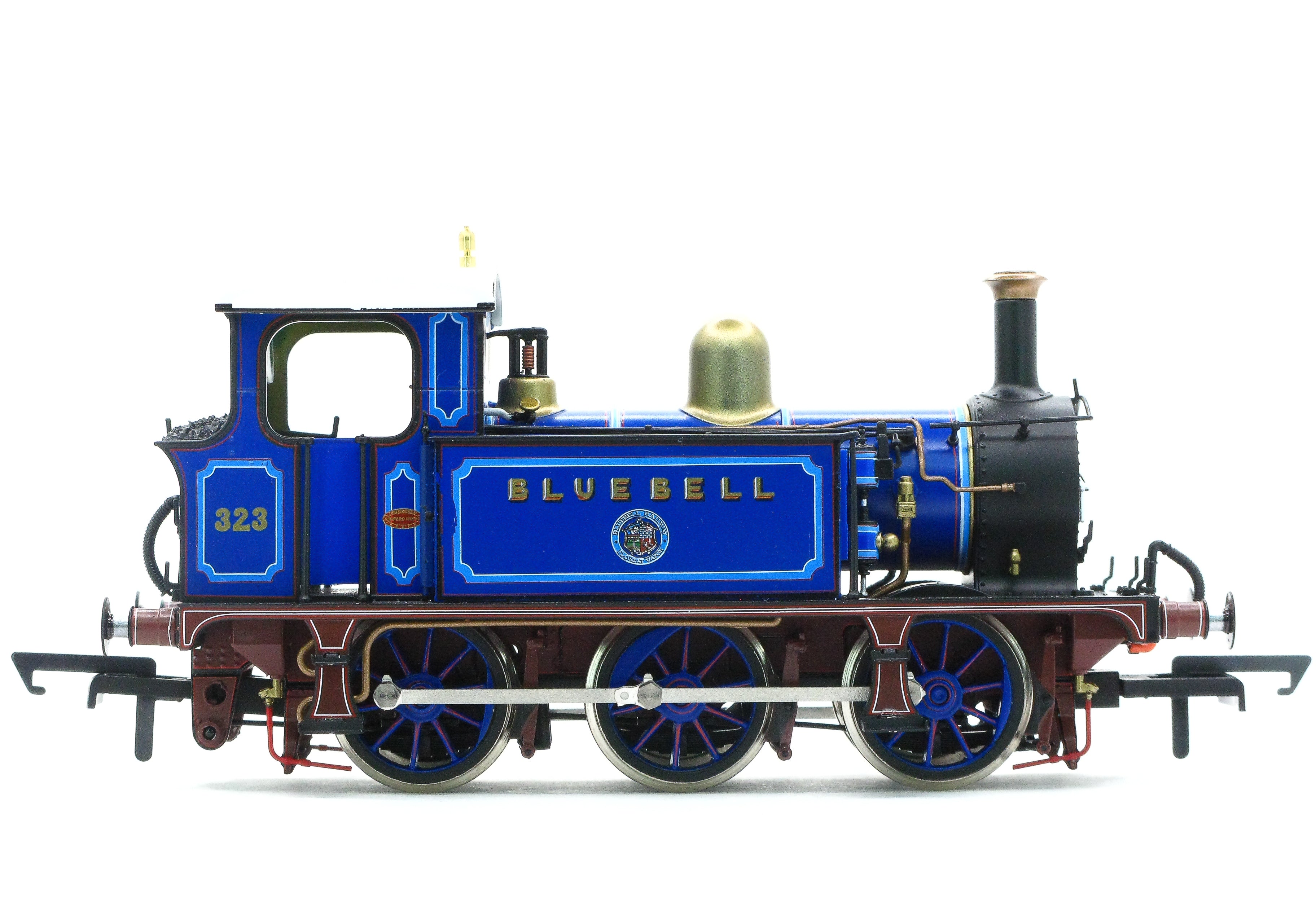 SECR P Klasse 0-6-0T 323 'Bluebell' in Bluebell Railway liniertes Blau (2010er Jahre)