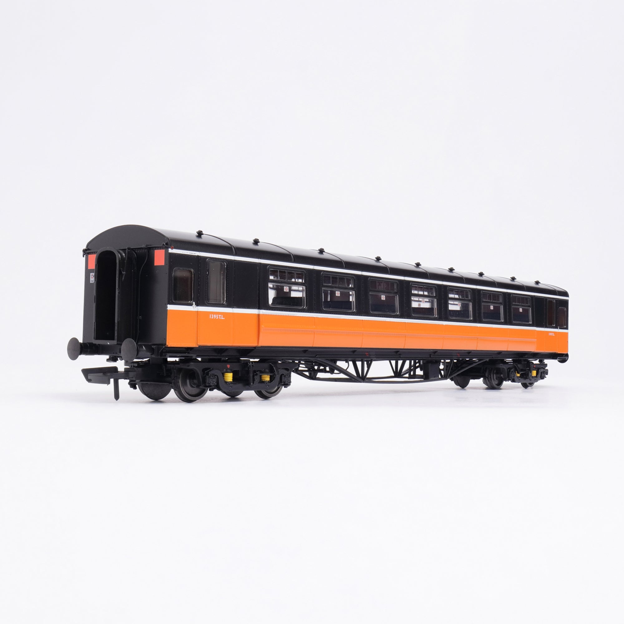 Park Royal D.176 Suburban No. 1395TL