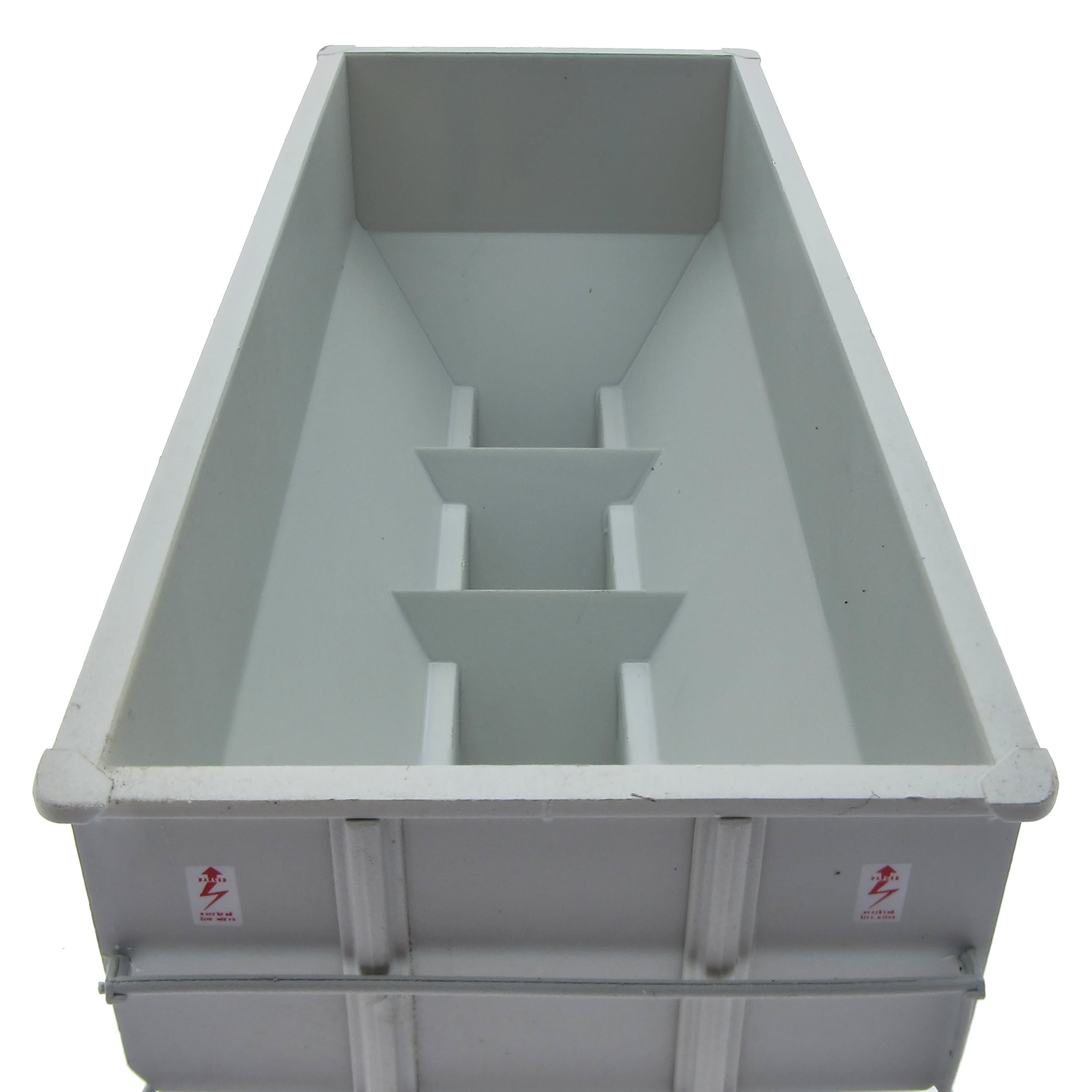 BR 24.5T HOP24/HUO Kohlenbehälter – Grau vor TOPS – Pack Q