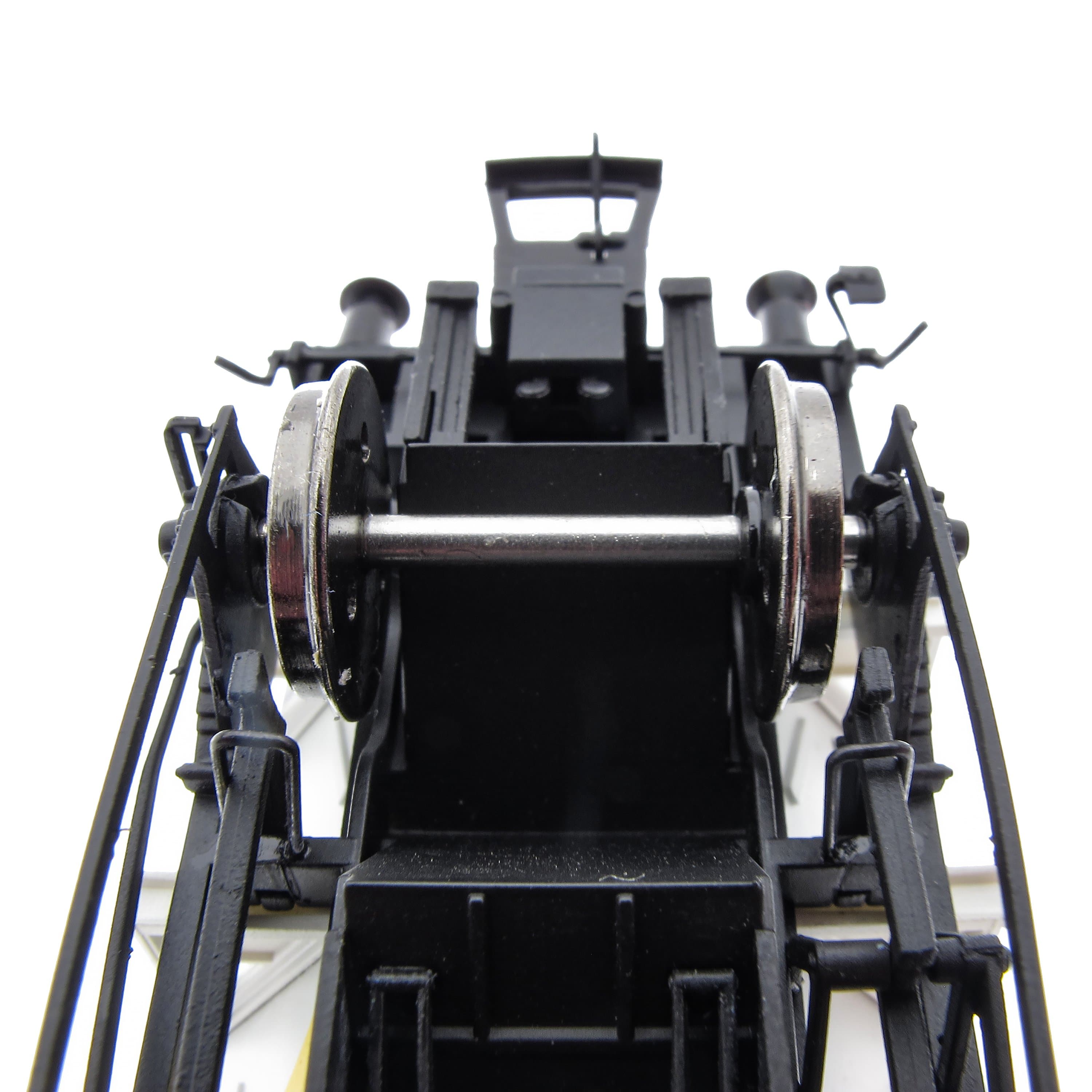 BR 24.5T HOP24/HUO Kohlenbehälter – Grau vor TOPS – Pack O