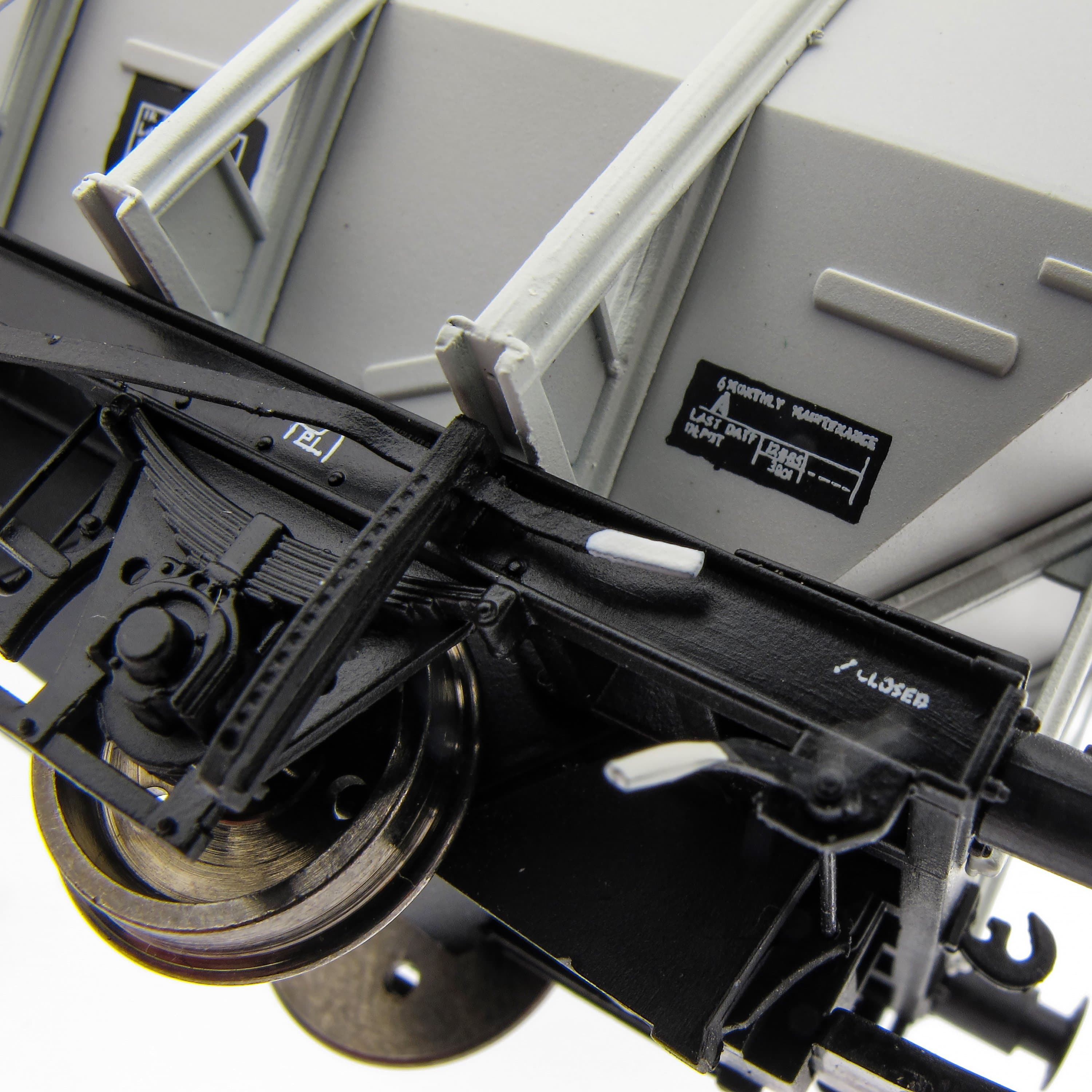 BR 24.5T HOP24/HUO Kohlenbehälter – Grau TOPS – Pack F