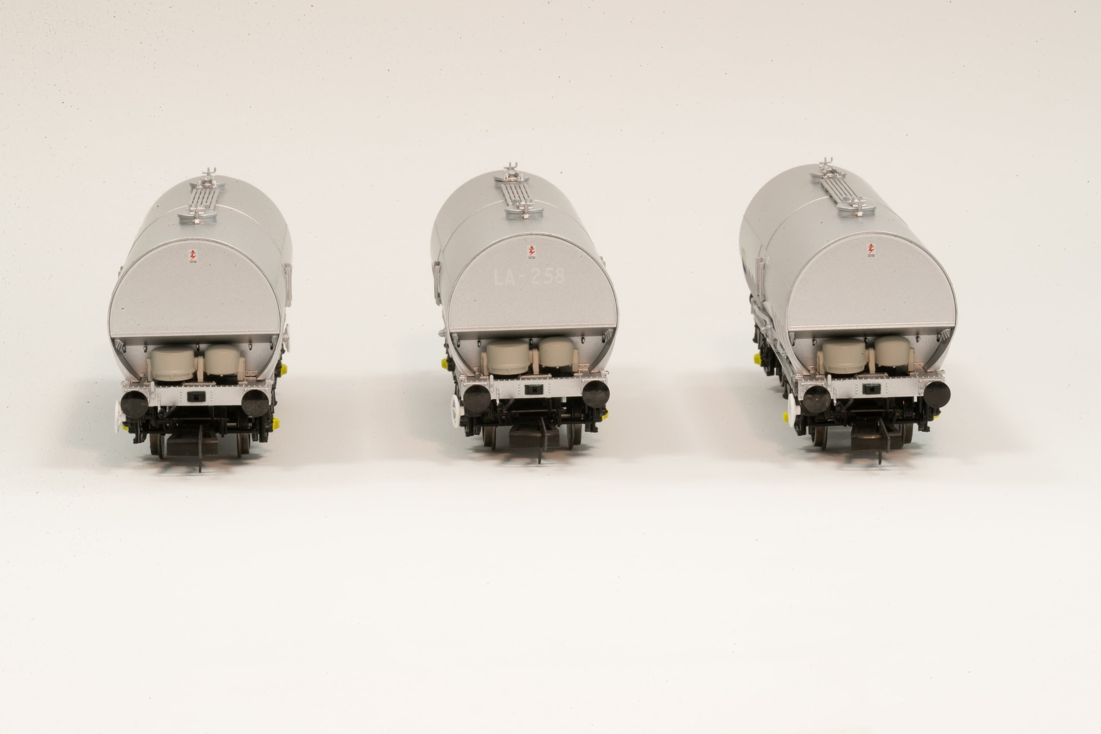 APCM Cemflo/PCV-Pulverwagen – Dreierpack – APCM8553, APCM8556, APCM8558