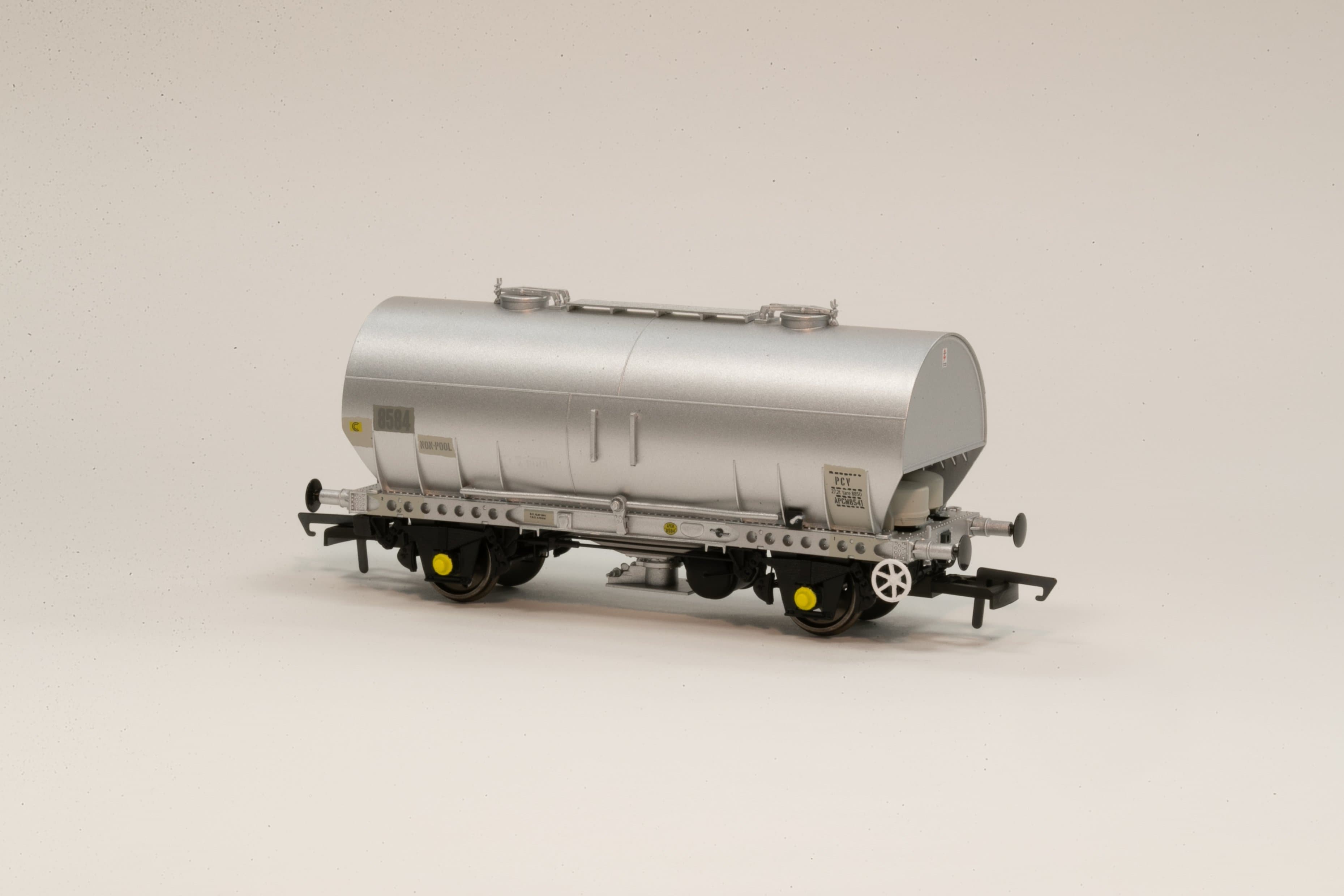 APCM Cemflo/PCV-Pulverwagen – Dreierpack – APCM8575, APCM8582, APCM8584