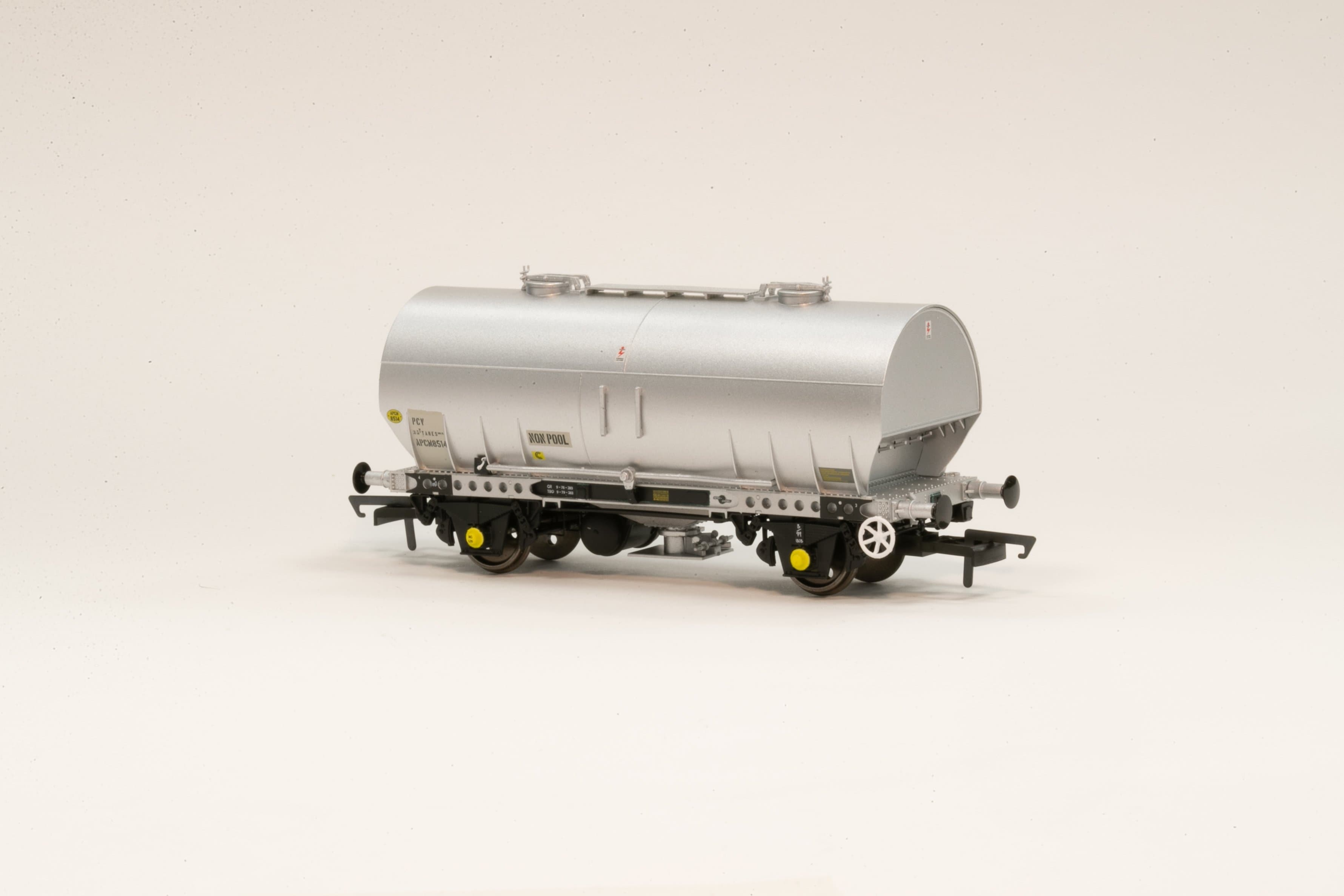 APCM Cemflo/PCV-Pulverwagen – Dreierpack – APCM8514, APCM8520, APCM8523