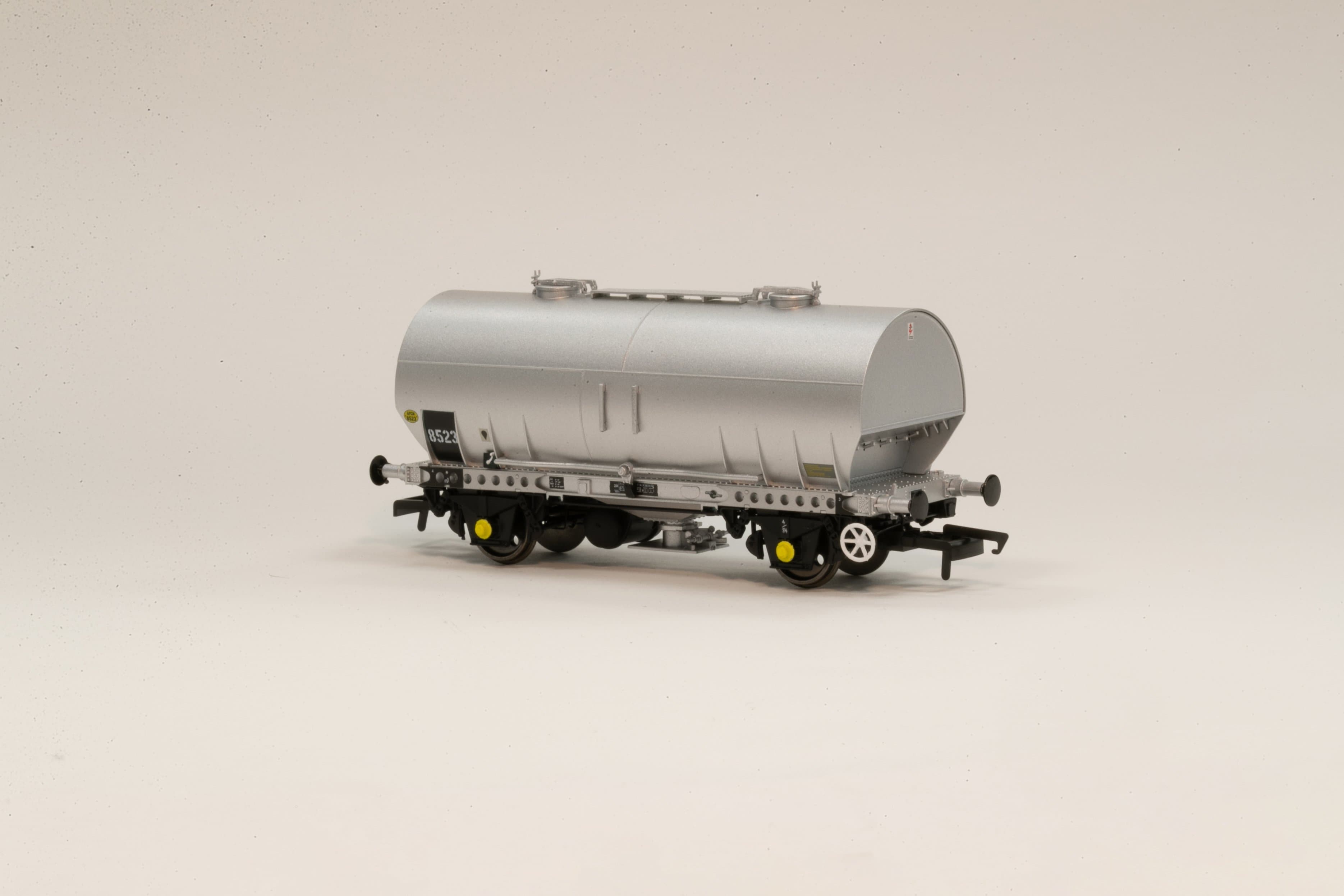 APCM Cemflo/PCV-Pulverwagen – Dreierpack – APCM8514, APCM8520, APCM8523