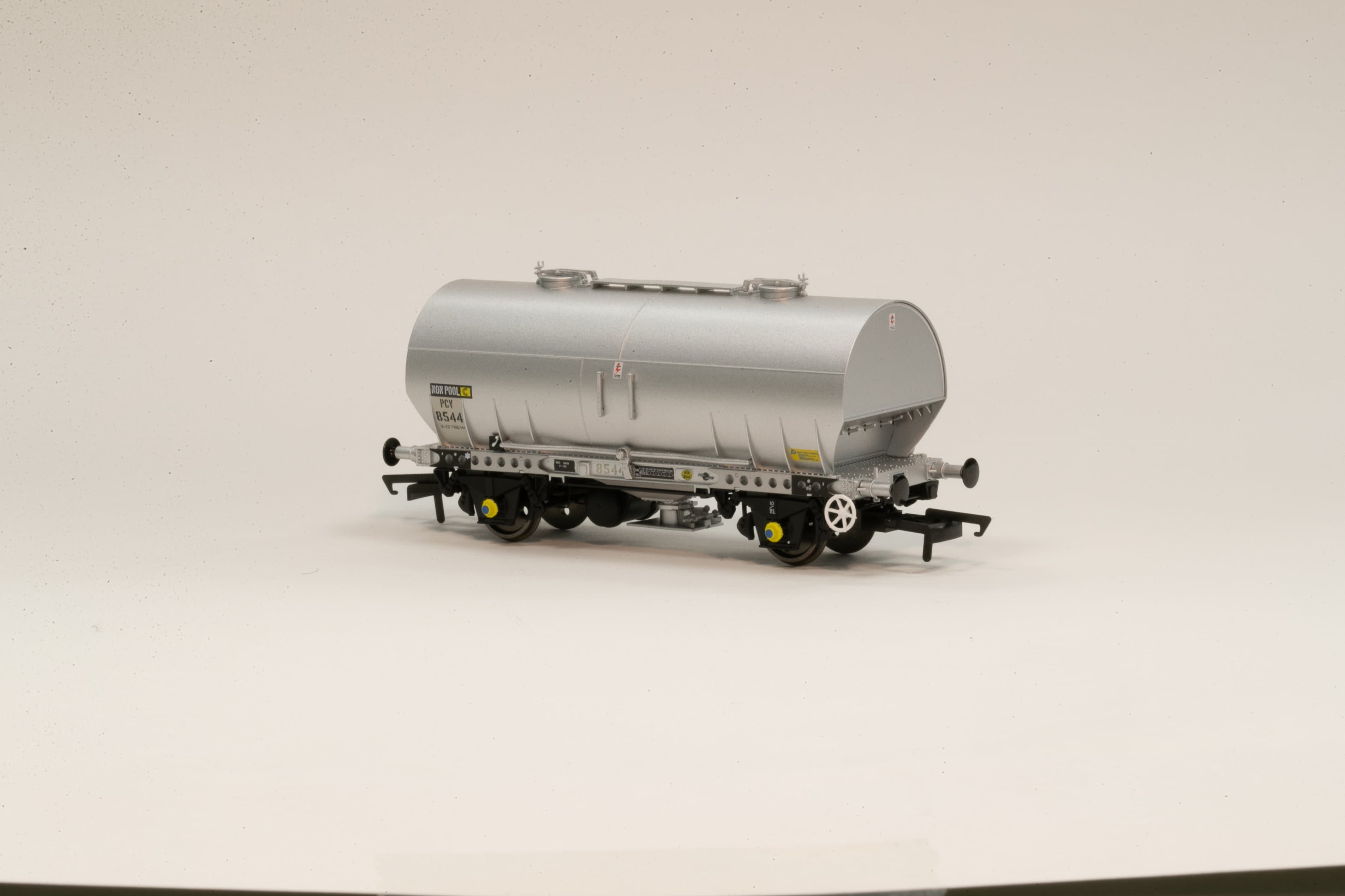 APCM Cemflo/PCV-Pulverwagen – Dreierpack – APCM8541, APCM8544, APCM8547