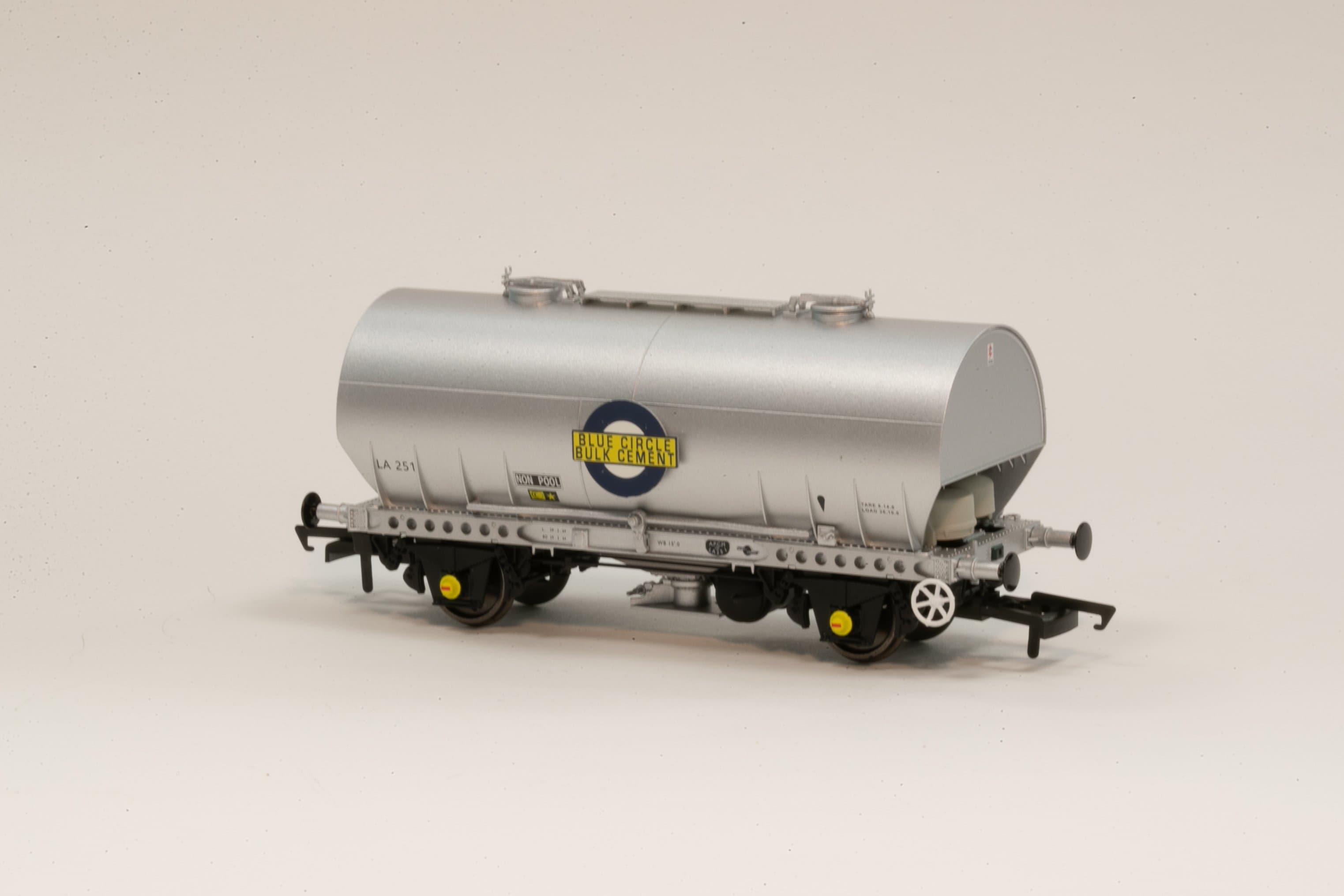 APCM Cemflo/PCV-Pulverwagen – Dreierpack – LA242, LA246, LA251 – PreTOPS