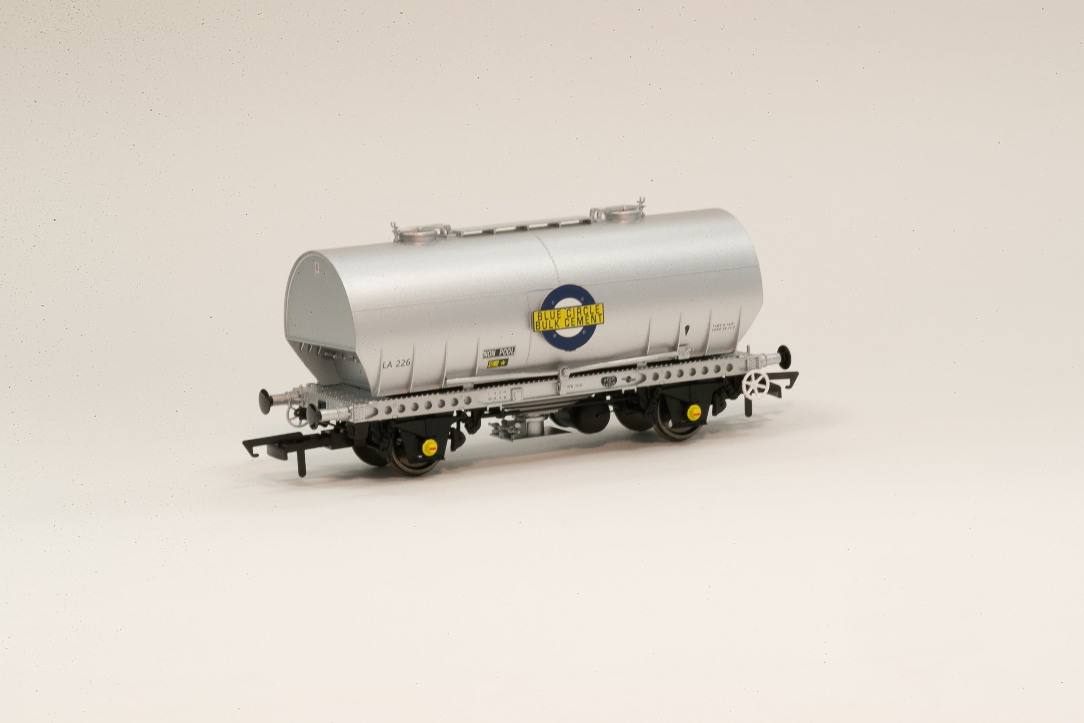 APCM Cemflo/PCV-Pulverwagen – Dreierpack – LA222, LA226, LA229 – PreTOPS