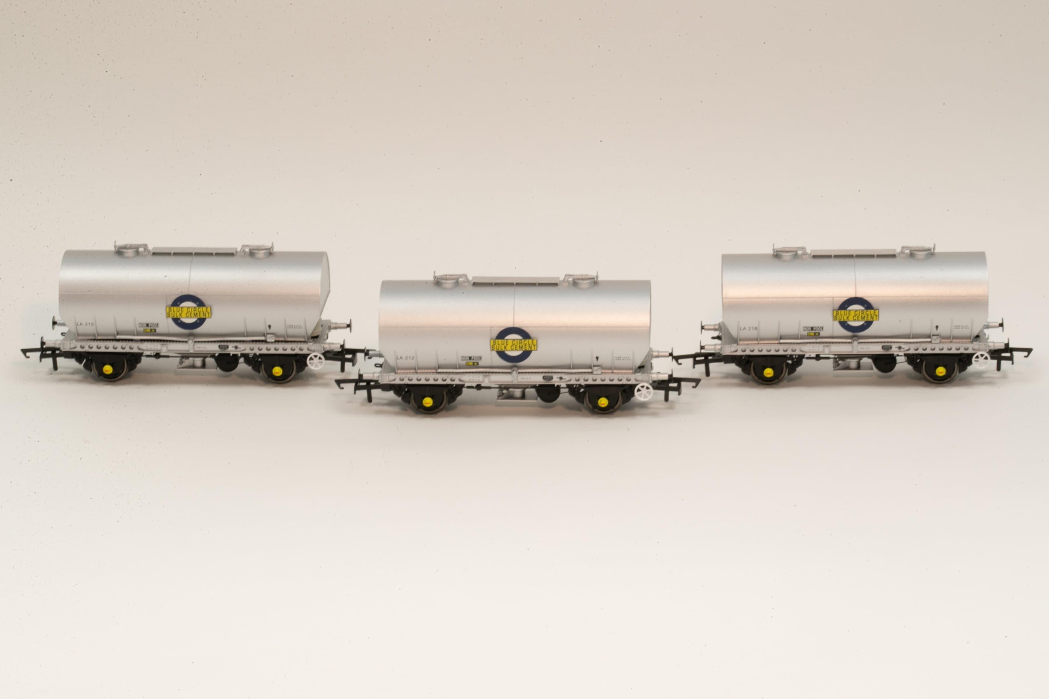 APCM Cemflo/PCV-Pulverwagen – Dreierpack – LA212, LA215, LA218 – PreTOPS