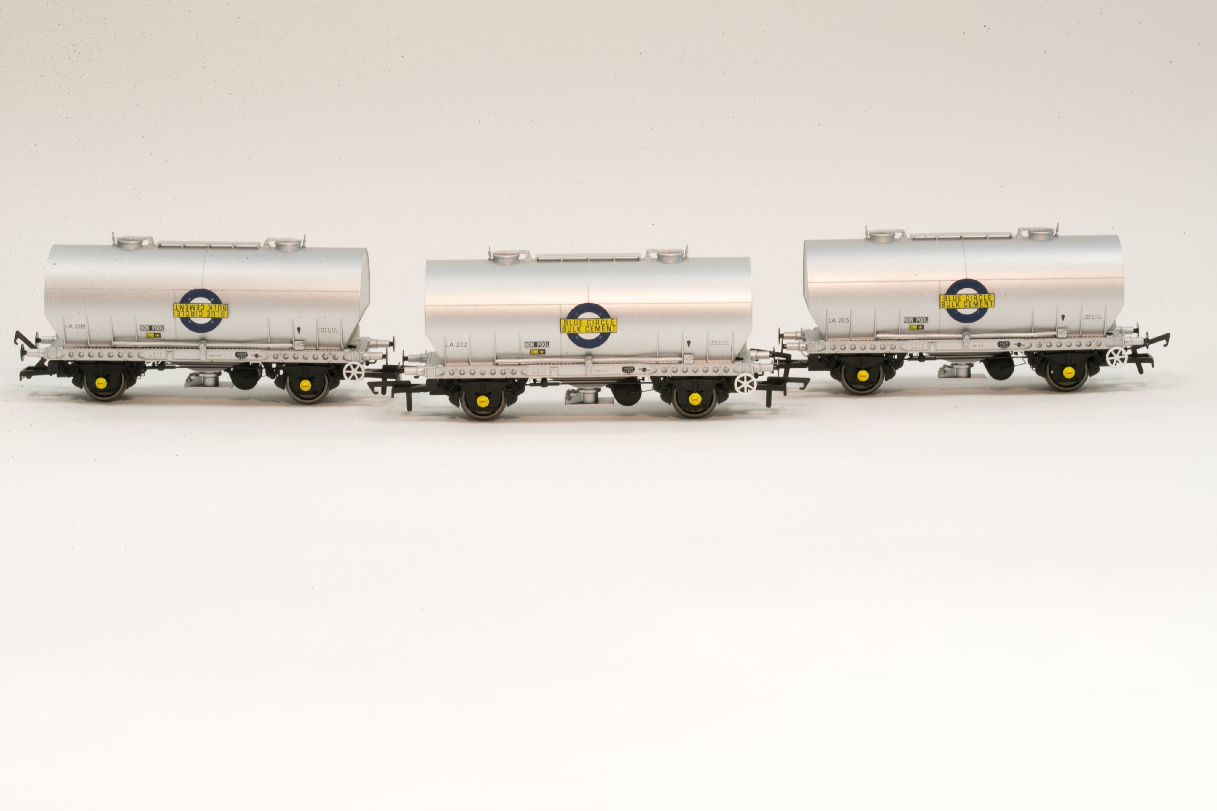 APCM Cemflo/PCV-Pulverwagen – Dreierpack – LA202, LA205, LA208 – PreTOPS