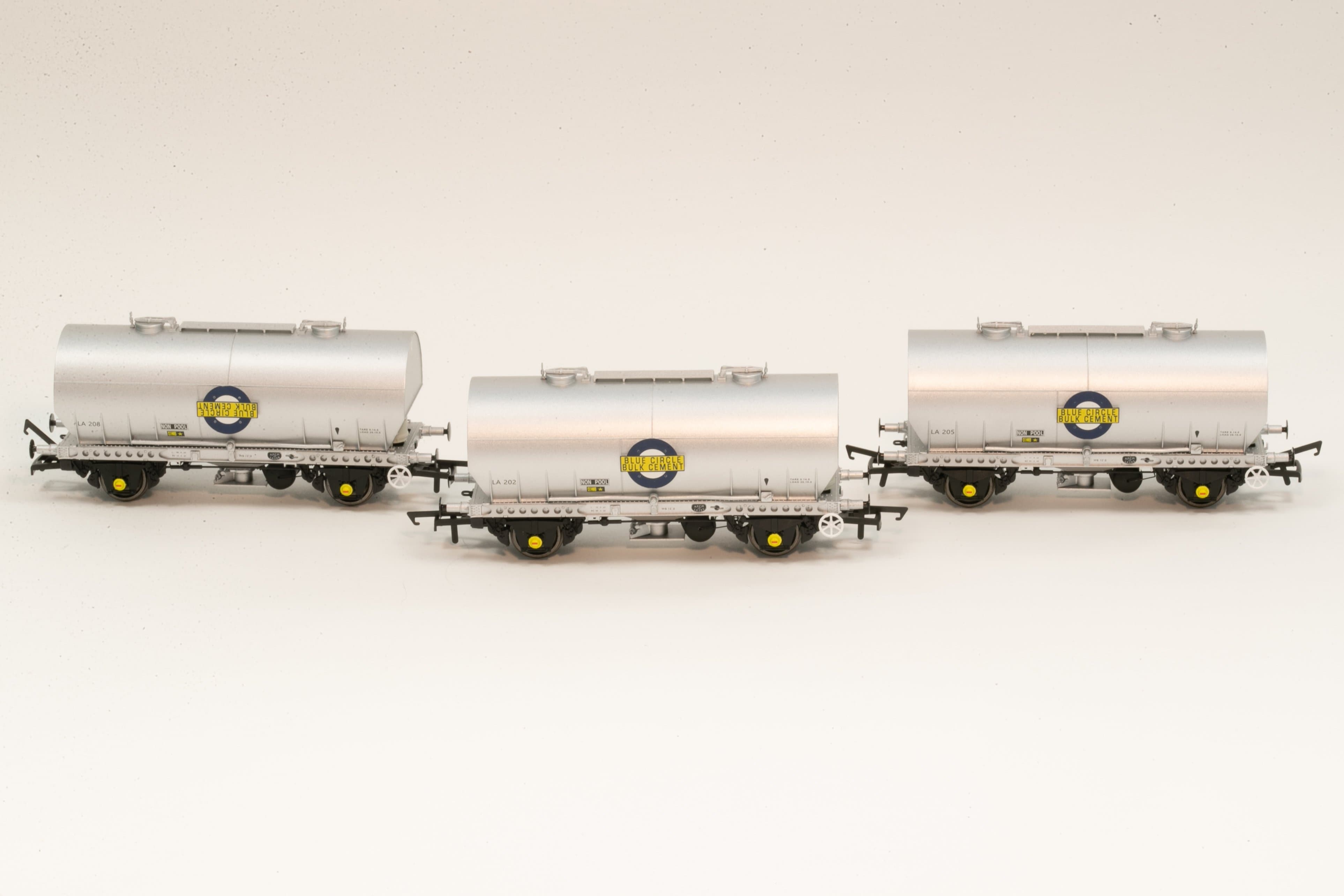 APCM Cemflo/PCV-Pulverwagen – Dreierpack – LA202, LA205, LA208 – PreTOPS