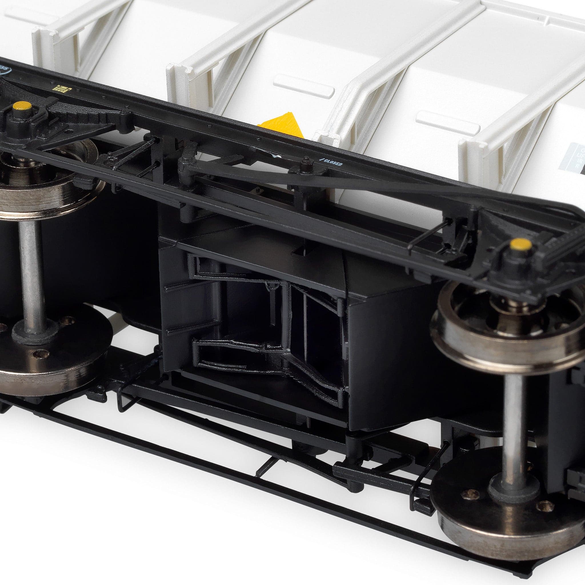 BR 24.5T HOP24/HUO Kohlenbehälter – Grau vor TOPS – Pack S