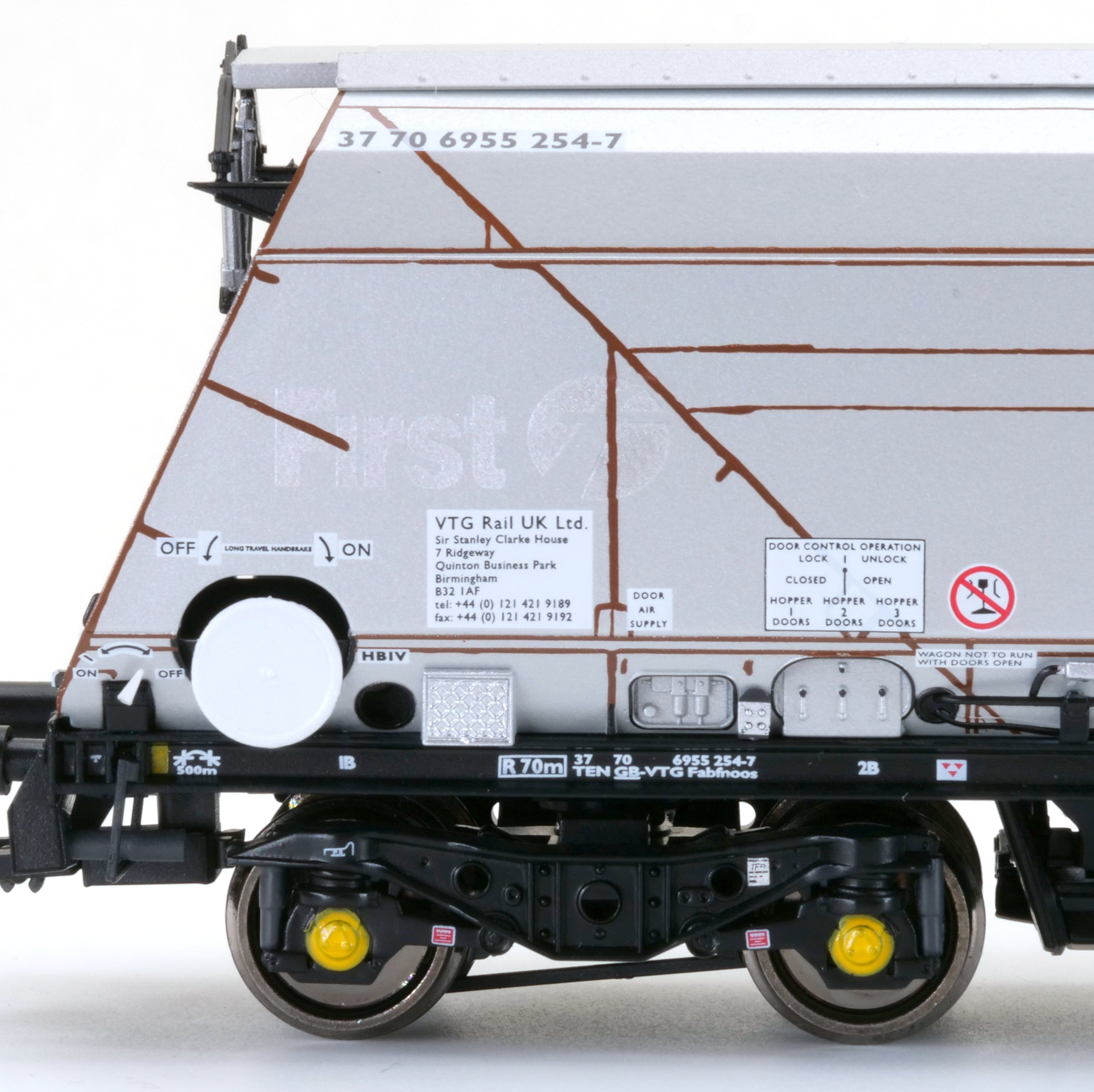 IIA Biomass Bogie Hopper Wagon - GBRf/VTG - Pack 2