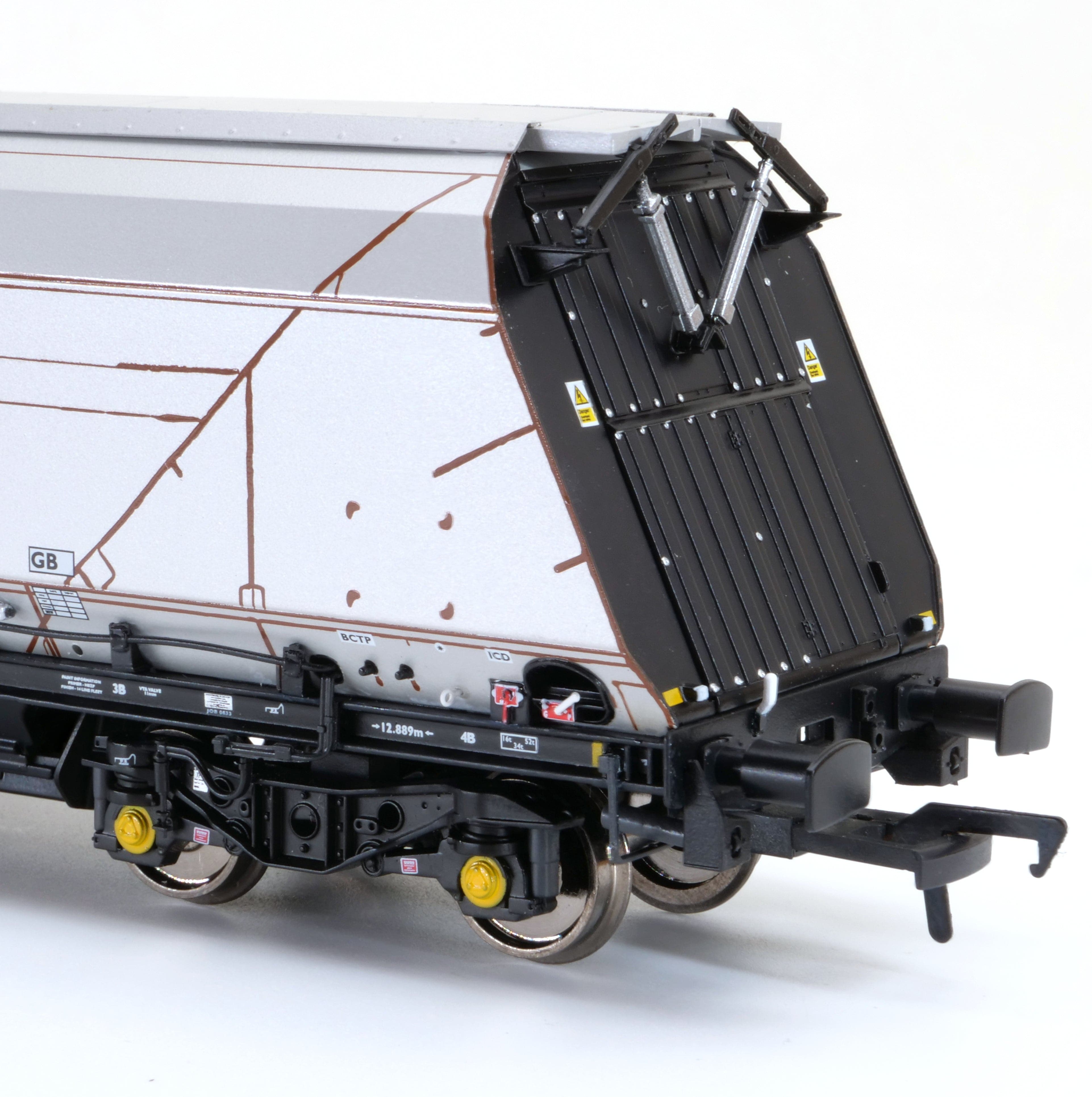 IIA Biomass Bogie Hopper Wagon - GBRf/VTG - Pack 3